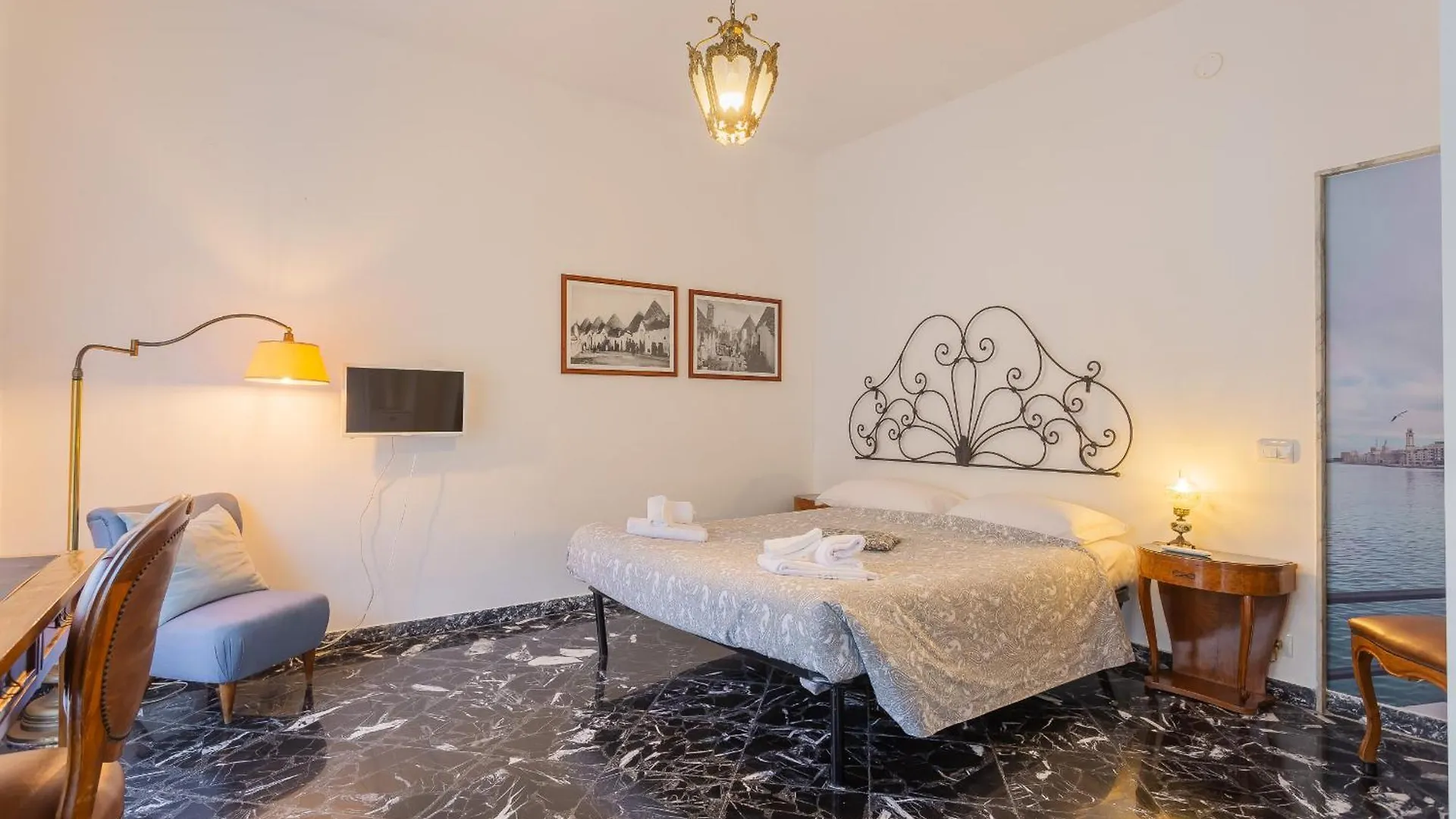 Golden And Silver Apartments By Wonderful Italy Bari