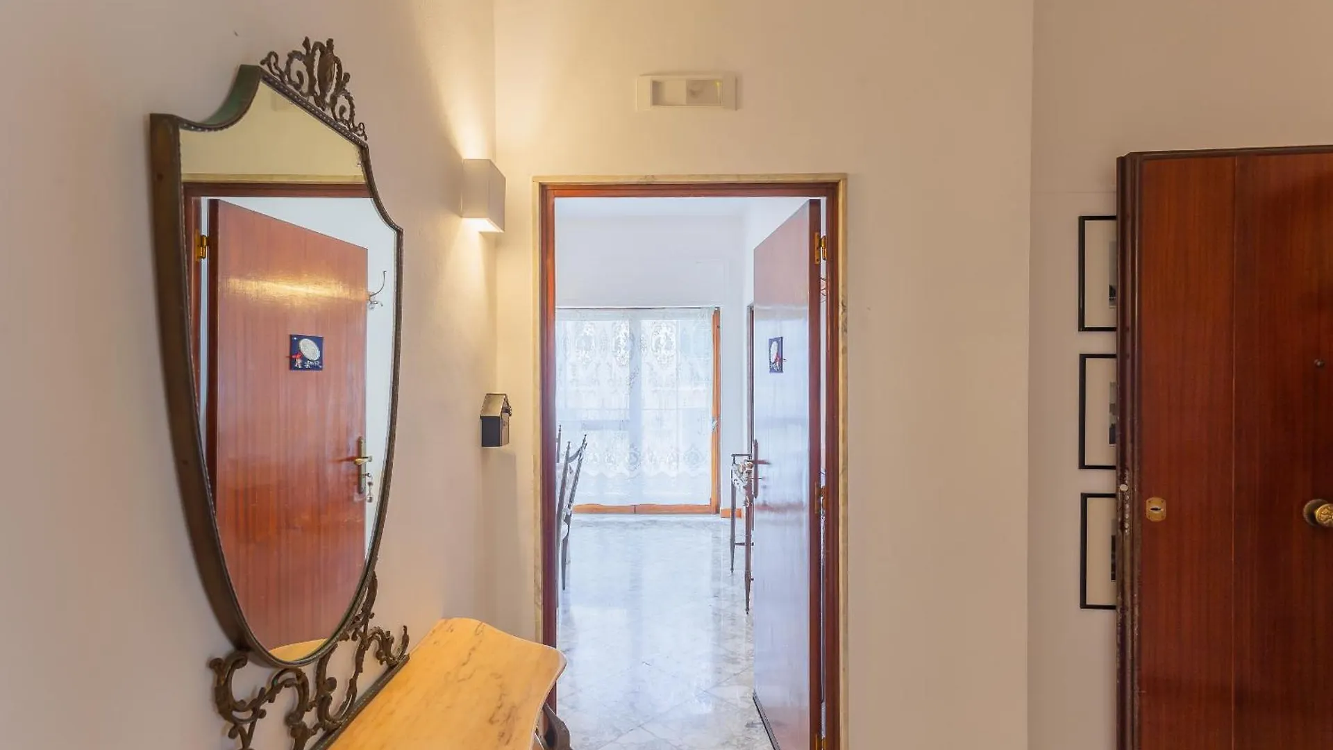 Golden And Silver Apartments By Wonderful Italy Bari