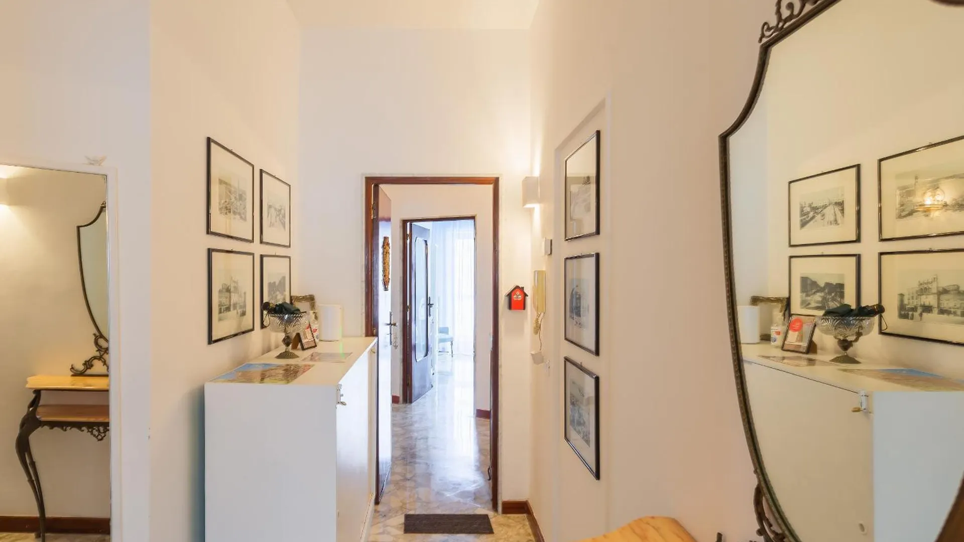 Golden And Silver Apartments By Wonderful Italy Bari